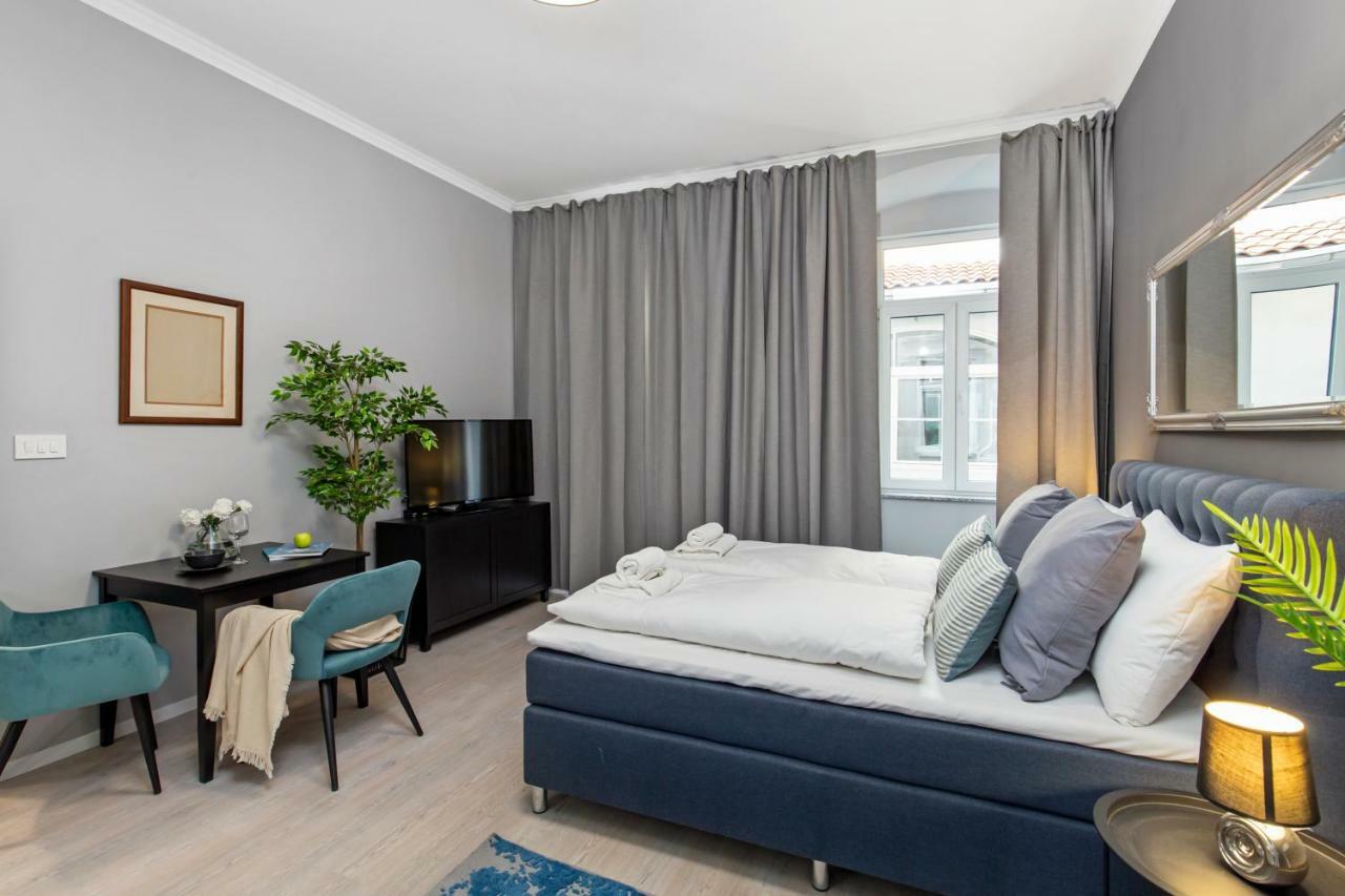 Apartments Carpathia Рийека Екстериор снимка
