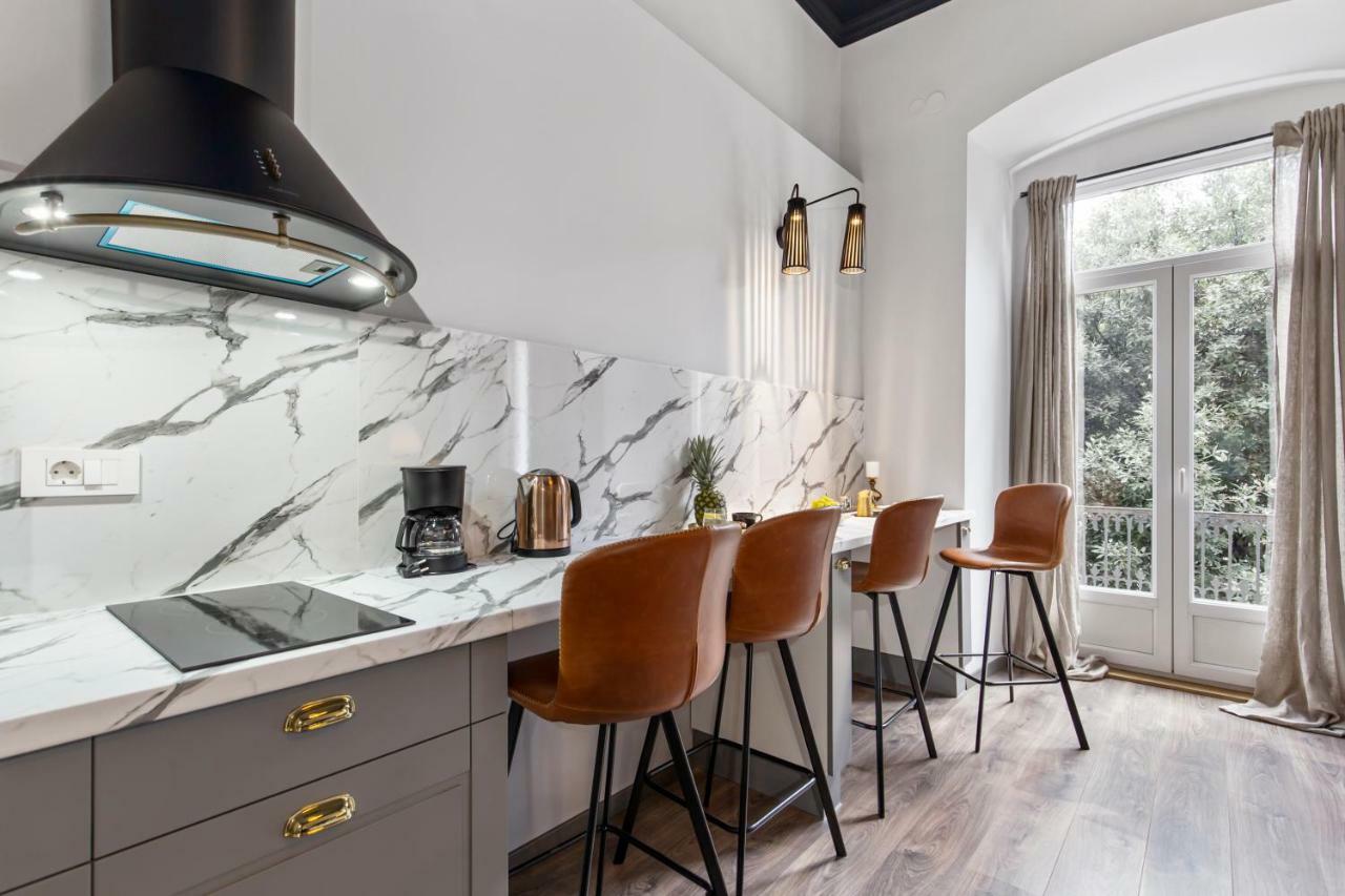 Apartments Carpathia Рийека Екстериор снимка