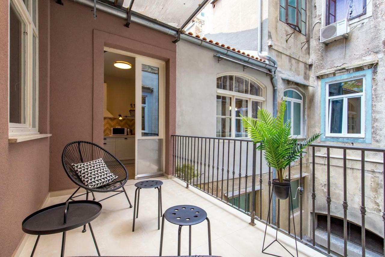 Apartments Carpathia Рийека Екстериор снимка